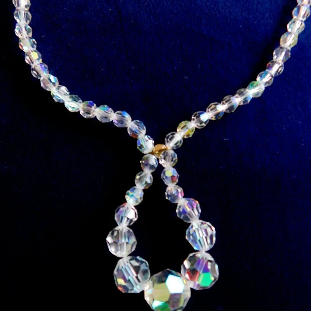 Genuine Austrian Crystal Necklace 18 inches long. - Picture 1 of 2